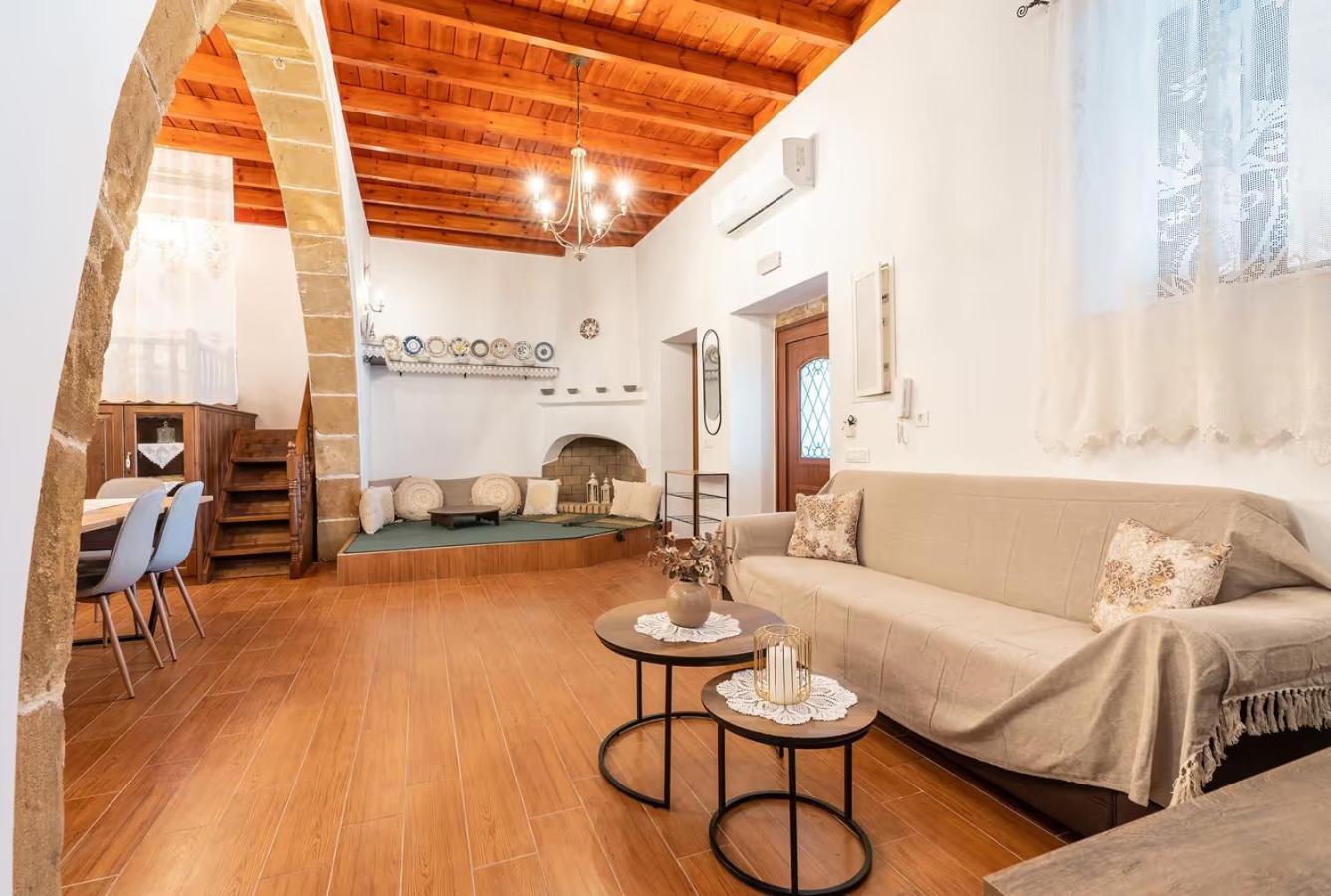 La Casa Di Fina Semesterbostad Archangelos (Rhodes)